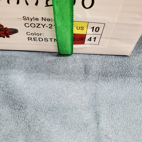 NWT Bamboo ❤😃 Satin Ruffled Slide in Sandal - Picture 9 of 11